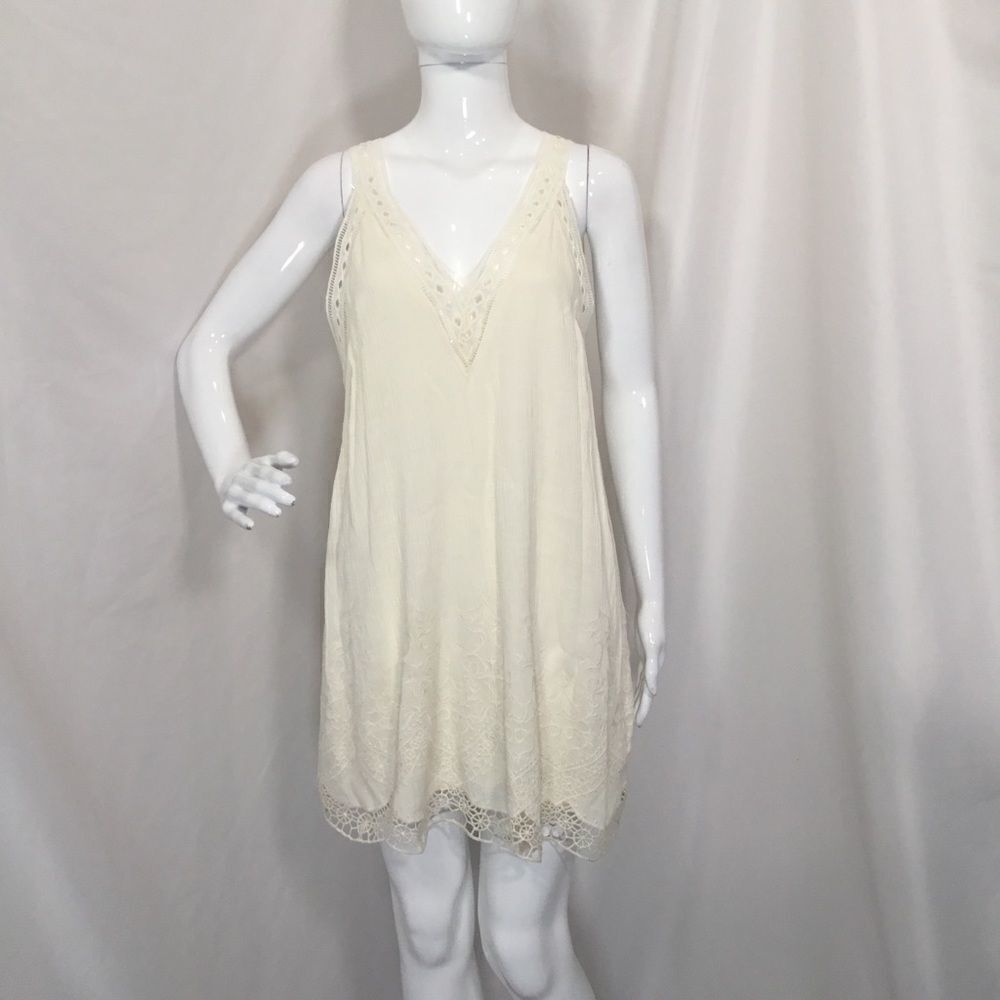 ASTR Lace Trim Minidress (H5)